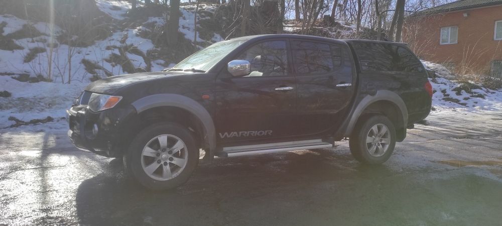 Mitsubishi L200,Мітцубіші Л200,2.5тді,4×4,механіка
