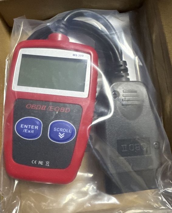 Считыватель кодов OBD2