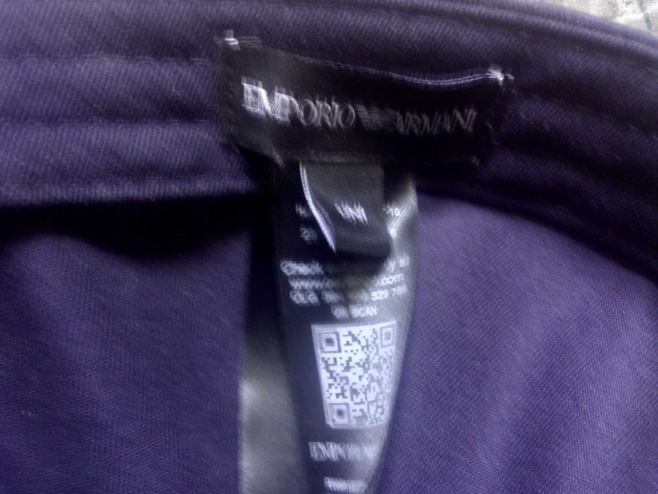 Czapka z daszkiem Armani Jeans / nowa