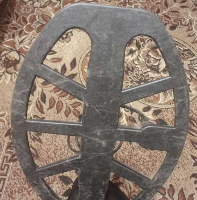 Металлоискатель Minelab X-Terra Pro