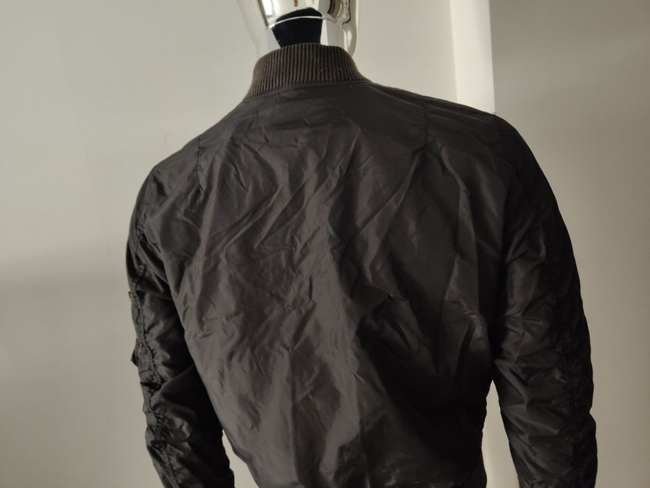 Kurtka Pilotka marki Alpha Industries INC.