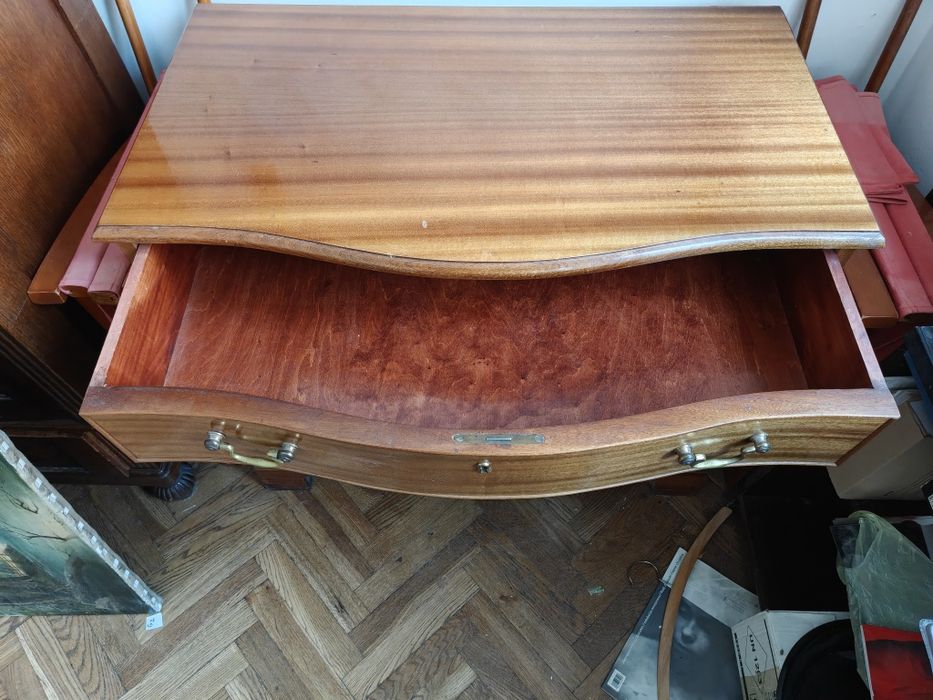 Ikona Designu. Komoda lata 60. Wyposażenie domu prof. G. Kowalskiego