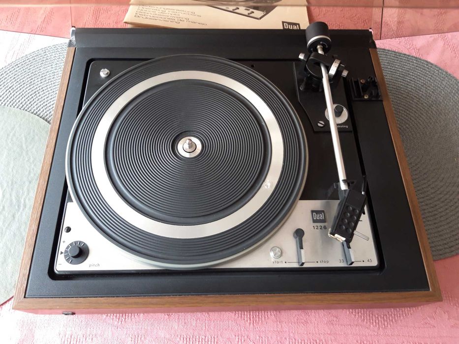 Gramofon Dual-1226