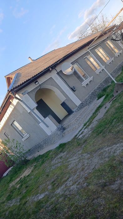 Продам будинок в с. Перельоти