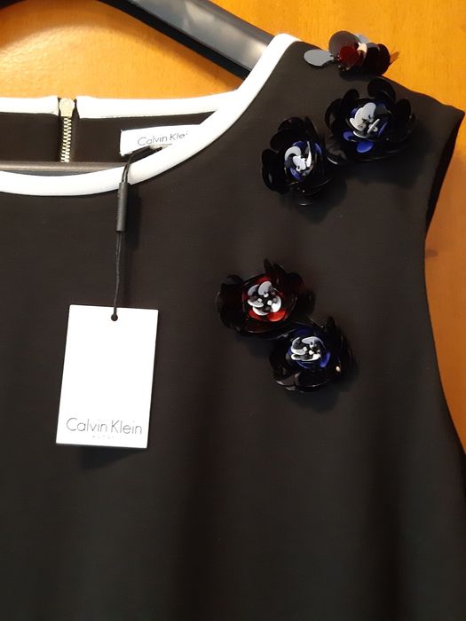 Vestido de cerimónia Calvin Klein, novo, tamanho 24W