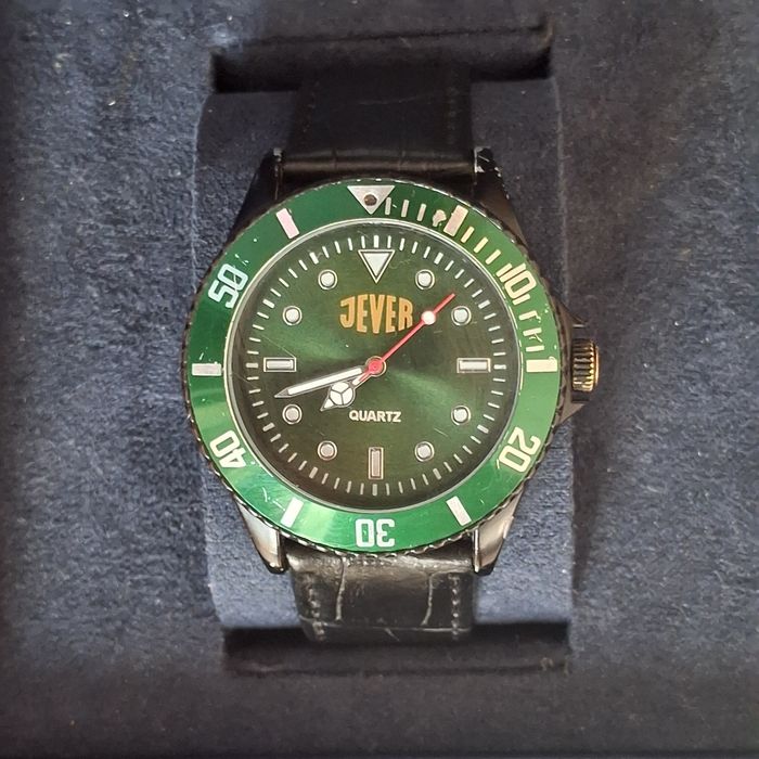 Продам годинник jever