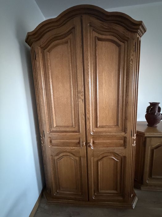Zestaw mebli drewnianych  dębowych stan dobry+  Lampa gratis !