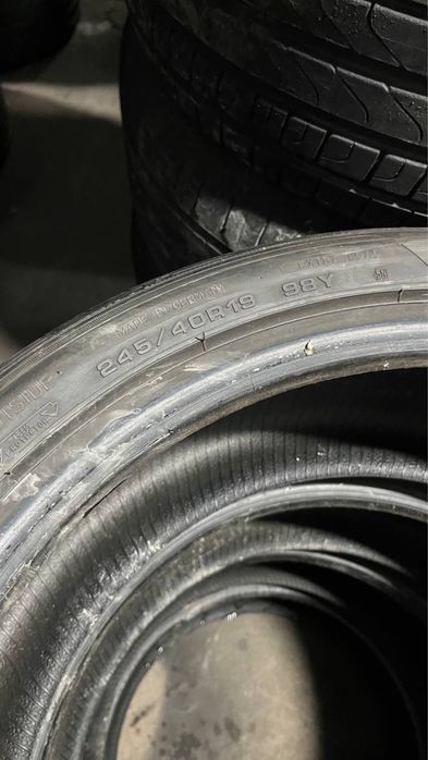 Пара літньої гуми 245/40/19 , Goodyear , 2022 року