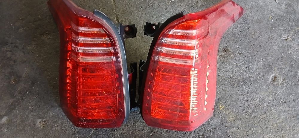 Farolins da Peugeot 5008 de 2016