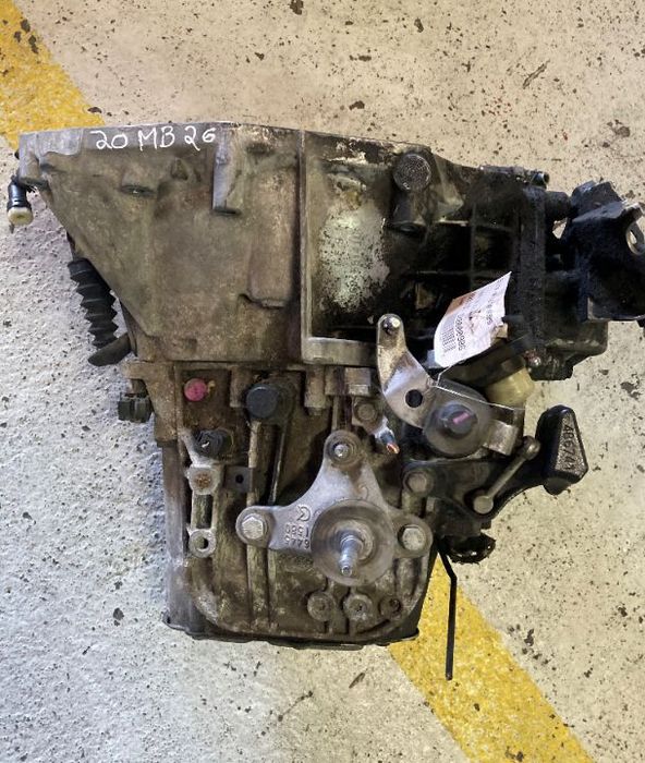 Caixa de Velocidades Peugeot 308/3008/5008/Citroen C4 2.0 Hdi Ref: 20MB26