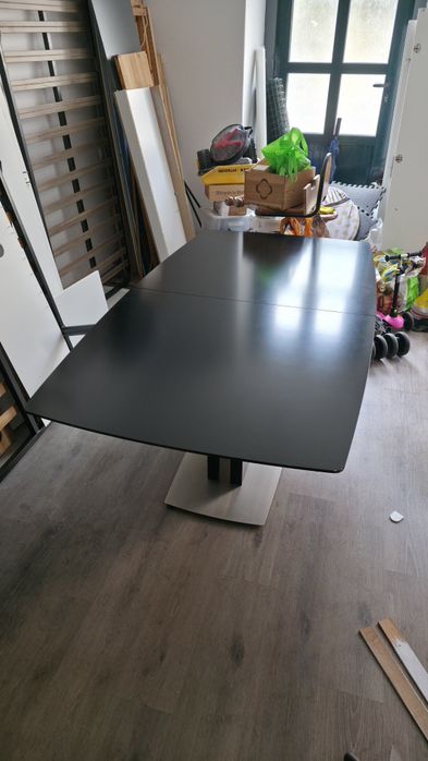 Mesa de Jantar  usada.
