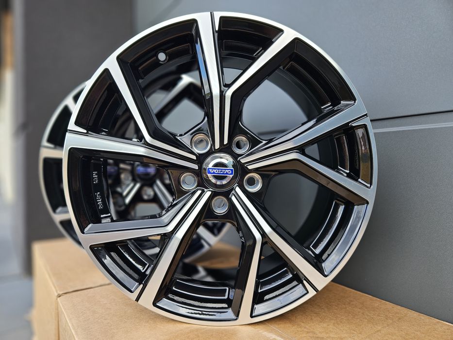Volvo 18 " Nowe 5x108 XC40 XC60 V40 V60 V90 Cross Country Czarne Felgi