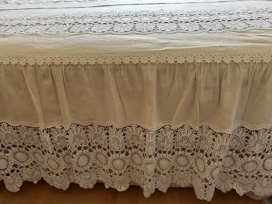 Colcha em linho e renda + 2 fronhas