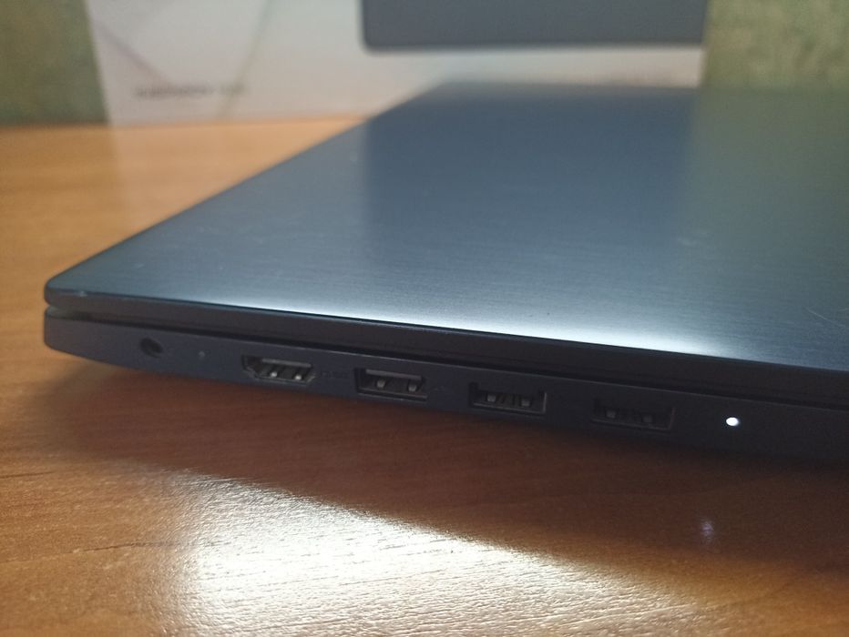 Lenovo ideapad 3 15IIL05 i5-1035g1 8gb ram 1tb hdd 15.6 abyss blue
