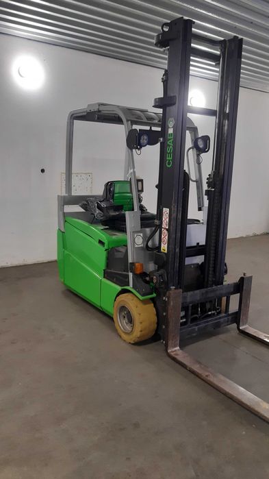 CESAB B320 Paleciak wózek elektryczny Toyota