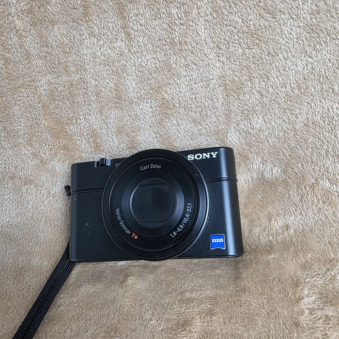 Sony Cyber-shot DSC-RX100