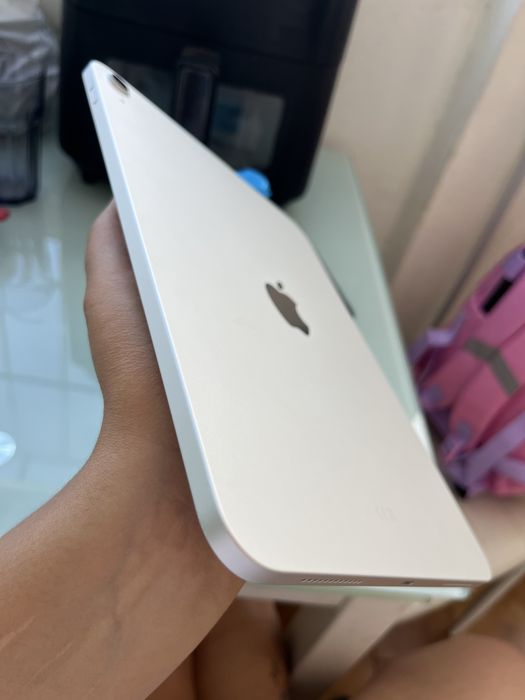 iPad  a16 11” 2025