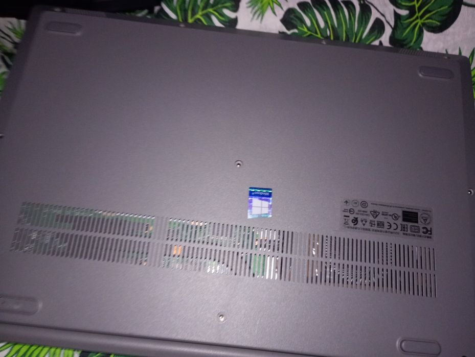 Laptop Lenovo Ideapad 3