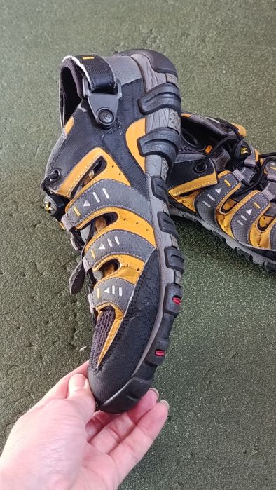 Кроссовки сандалии ECCO