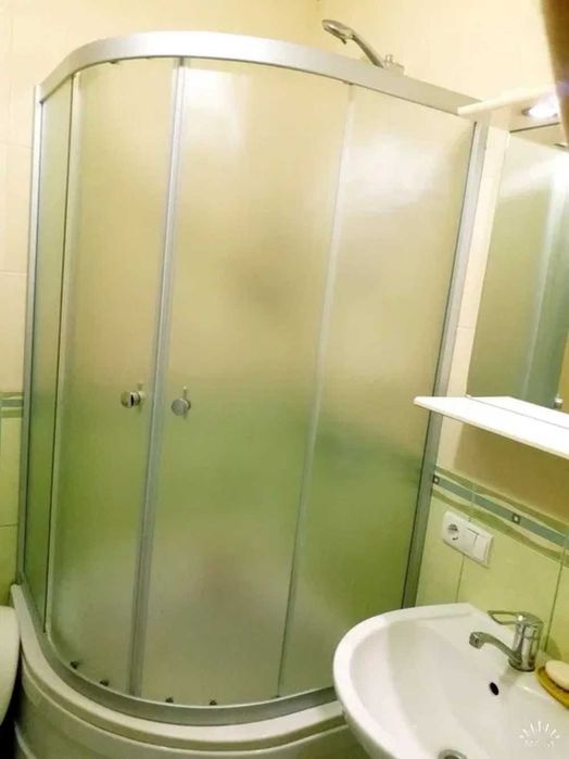 Продам 1-кімн. Леси Украинки бульв. 28, 30 м.кв