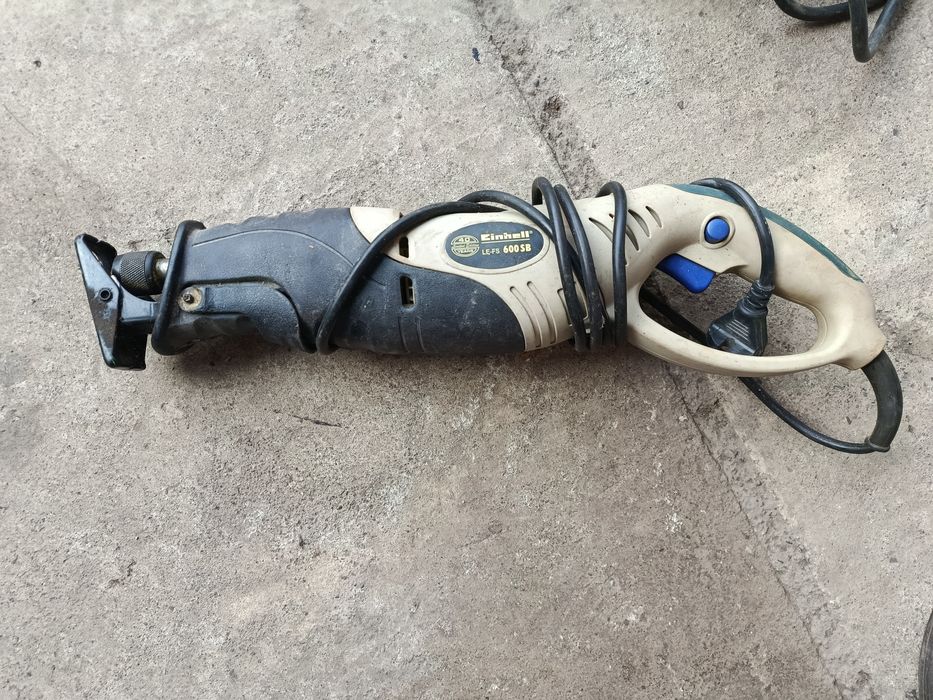 Пила торцова Einhell  600SB