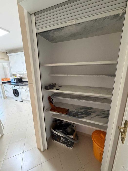 Aluguer de quarto mobilado individual na Portela de Sacavém. Alugar na Portela de Sacavem