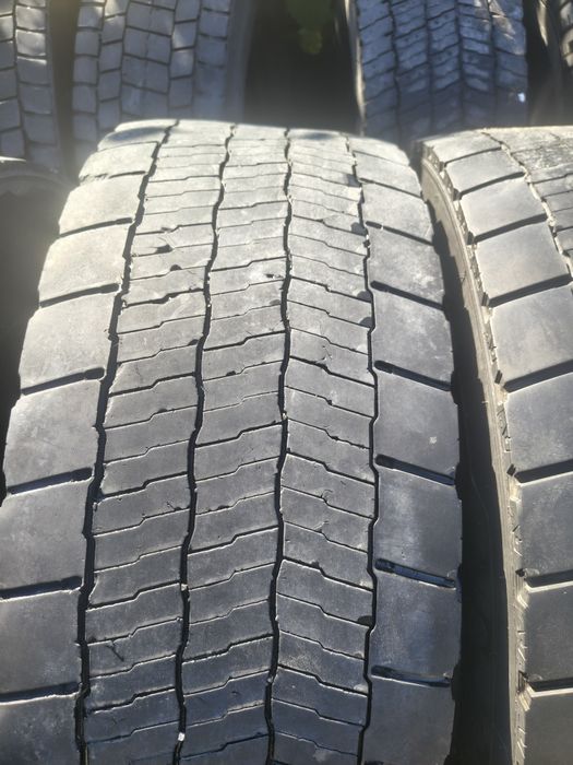 Шини колеса резина 315/70 R22,5  Michelin