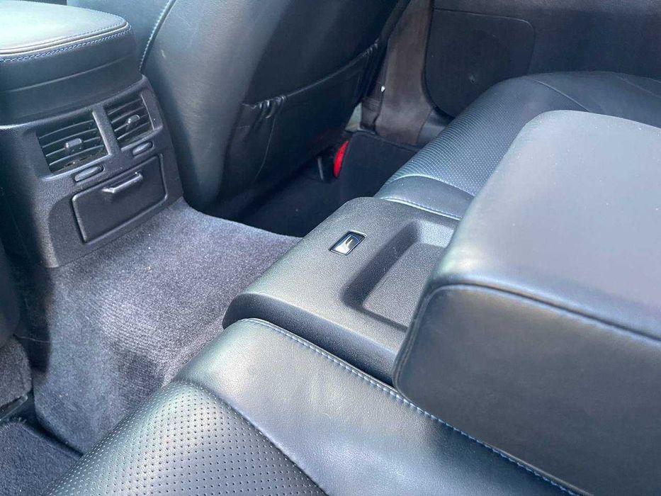 ПРОДАМ LEXUS IS- F Sport  5, 0 л V8  або  ОБМІН