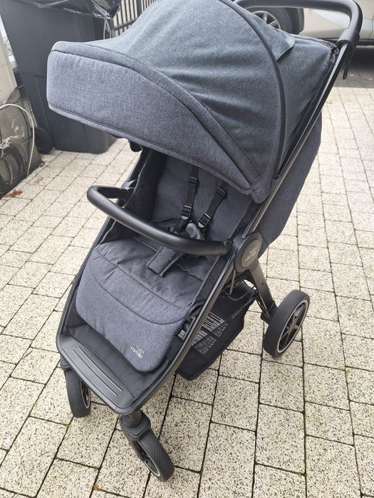Britax Romer B-AGILE R Wózek Spacerowy 0-22 kg Black shadow/ Black