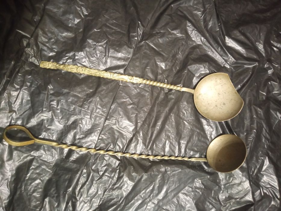 Ложки мельхиоровые.