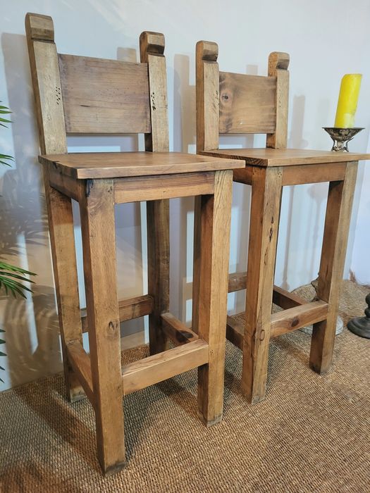 2 cadeiras, altas, refeições, bar, mexicano, rústico