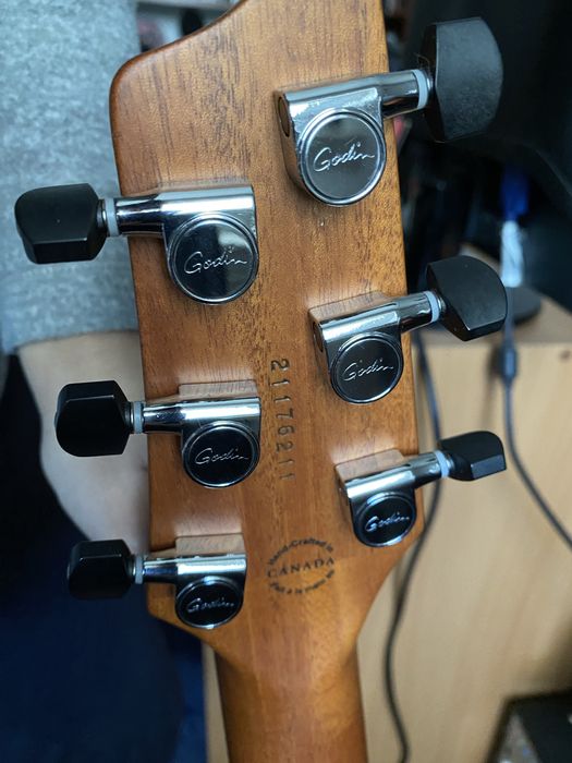 Guitarra Godin xtSA
