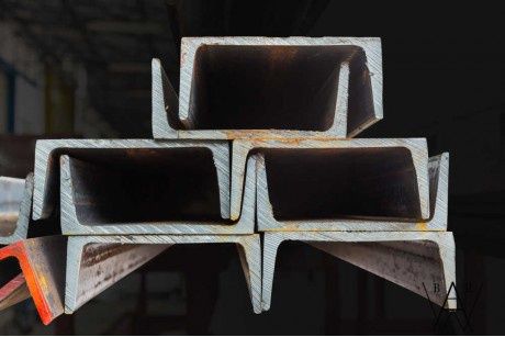 Швеллер 240 сталь