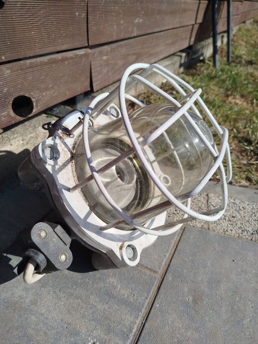 Loftowa Lampa magazyna