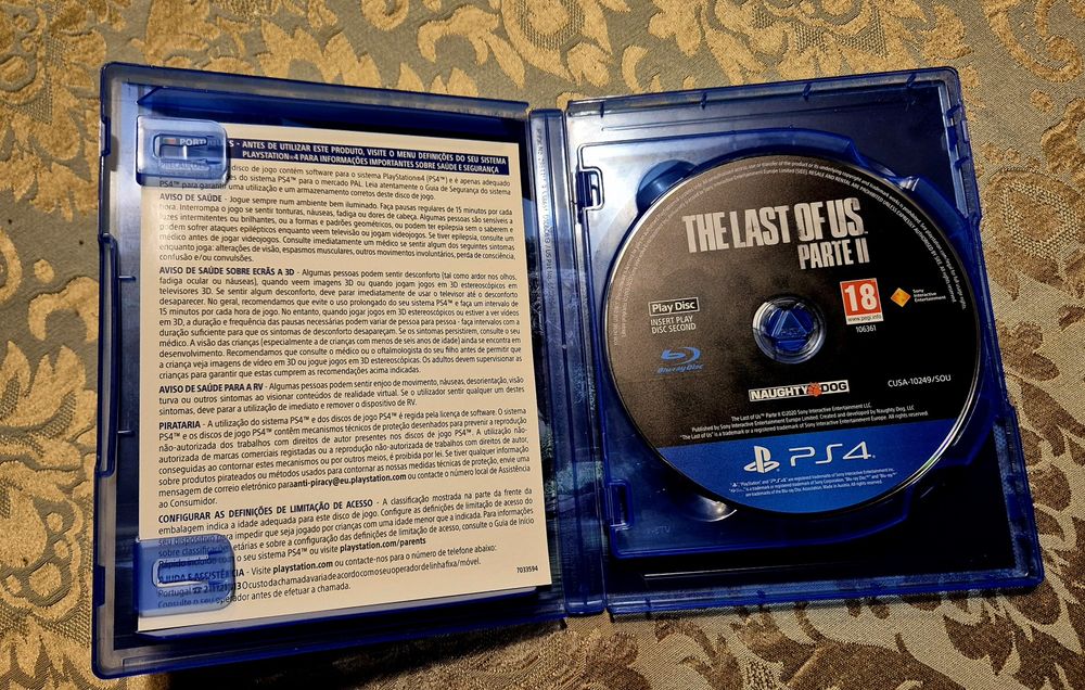 Jogos ps4 last of us 2, metal gear solid 5, uncharted 4 e lost legacy