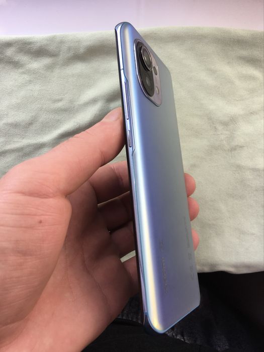 xiaomi mi 11 8/256 gb nfc 5g