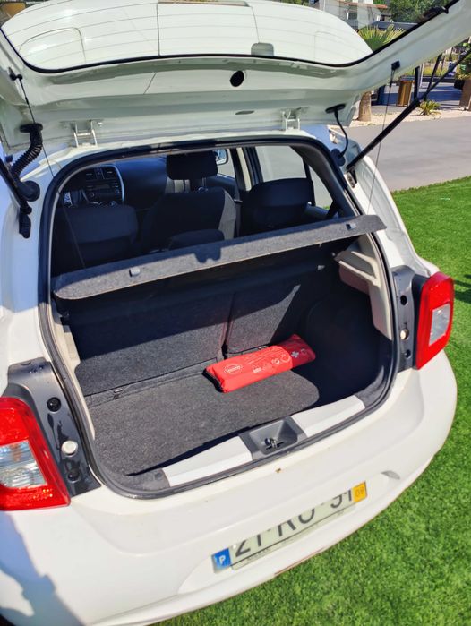 NISSAN MICRA - Acenta 1.2 gasolina