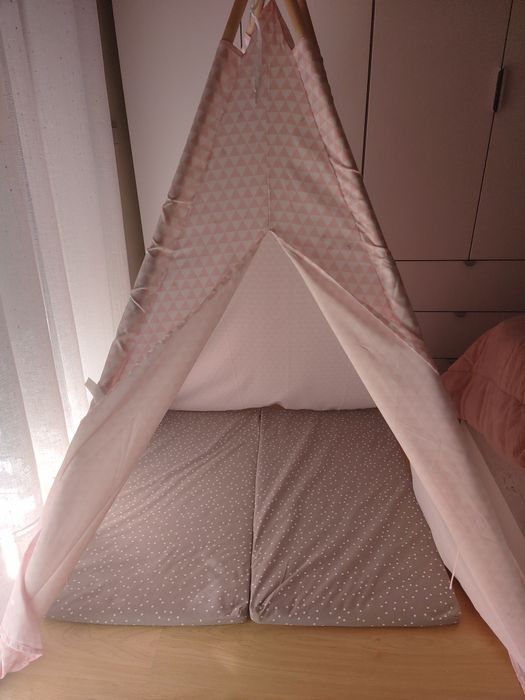 Tenda tipi criança+ 2 tapetes individuais