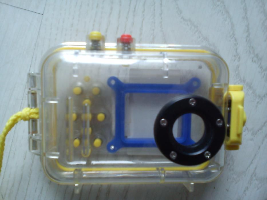 Caixa estanque para ir a agua para maquina telemovel ou outra