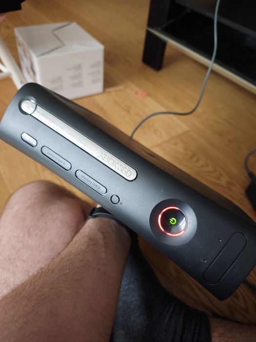 Xbox 360. 120hdd. С ошибкой.