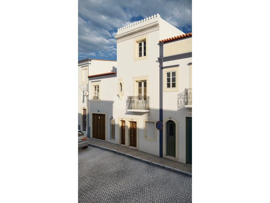 Prédio, no centro histórico de Estremoz, Alentejo — Evora Monte (Santa Maria), Évora