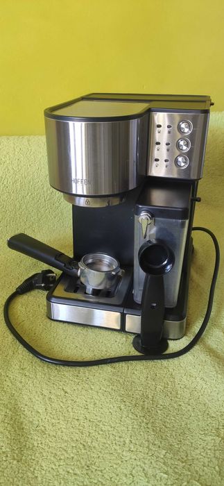 Ekspres ciśnieniowy do kawy HOFFEN