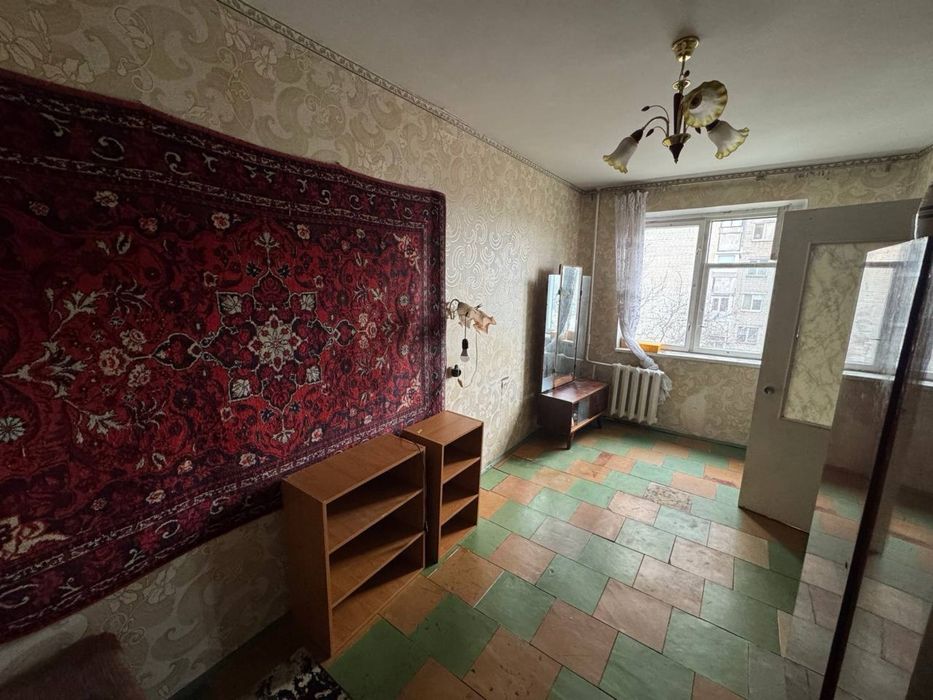 Продам 2к квартиру на левом берегу