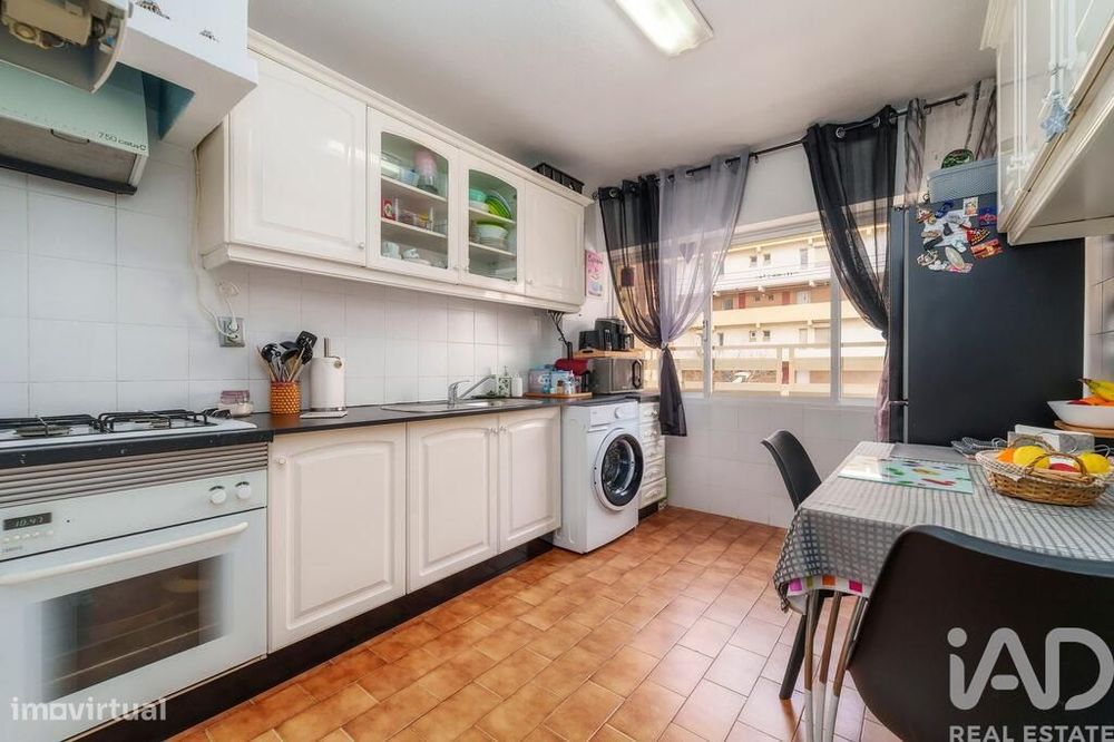 Apartamento T3 em Faro de 81 m2