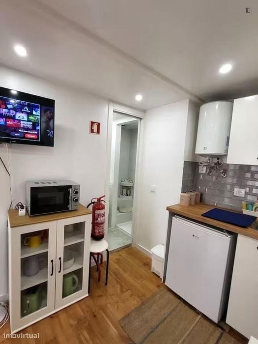 Estúdio - localizado em Intendente Lisbon