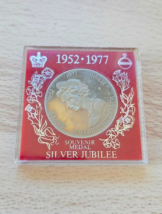 Medalha Comemorativa do Jubileu de Prata do Reino Unido de 1977