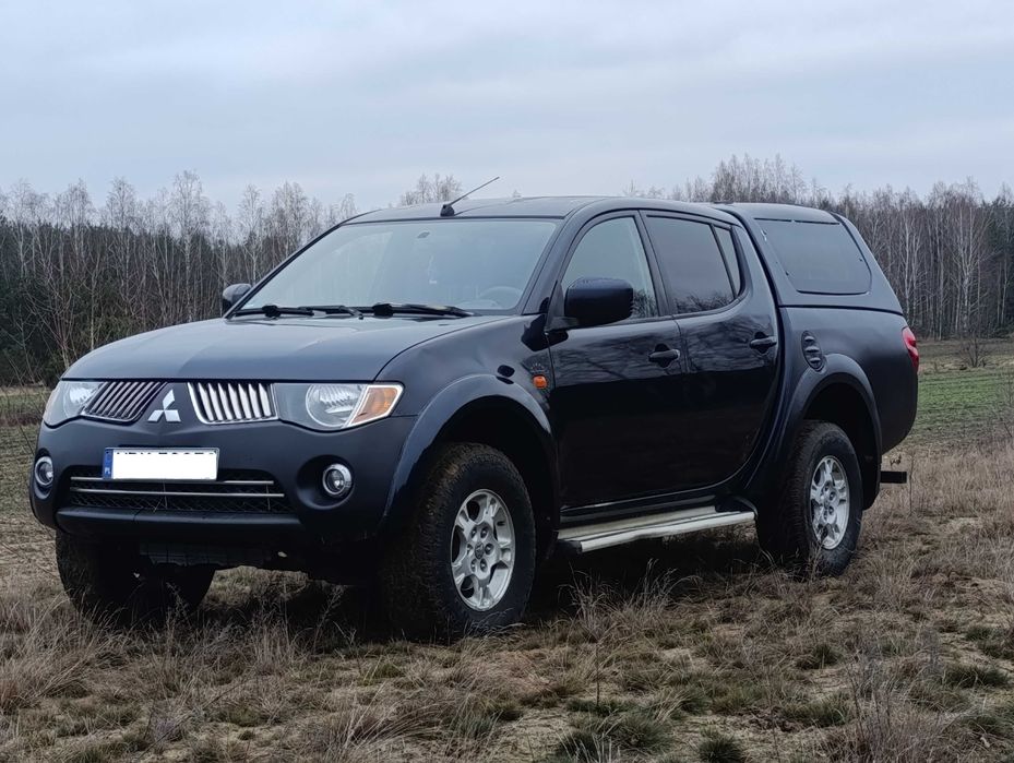 Mitsubishi L200 2.5 did pick up 4x4 aut 156 tys  double cab z Niemiec