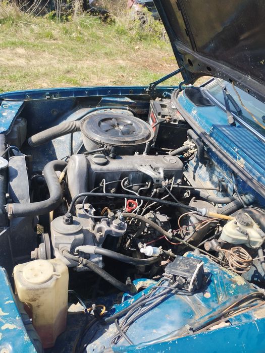 Мерседес  240 D. W 123