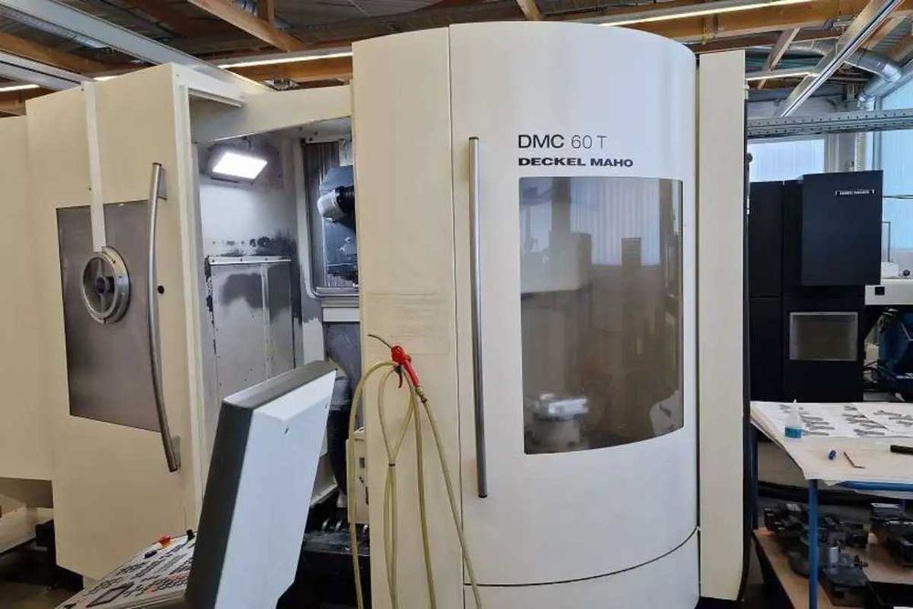 Обрабатывающий центр \ Обробний центр універсальний DMG DMC 60T