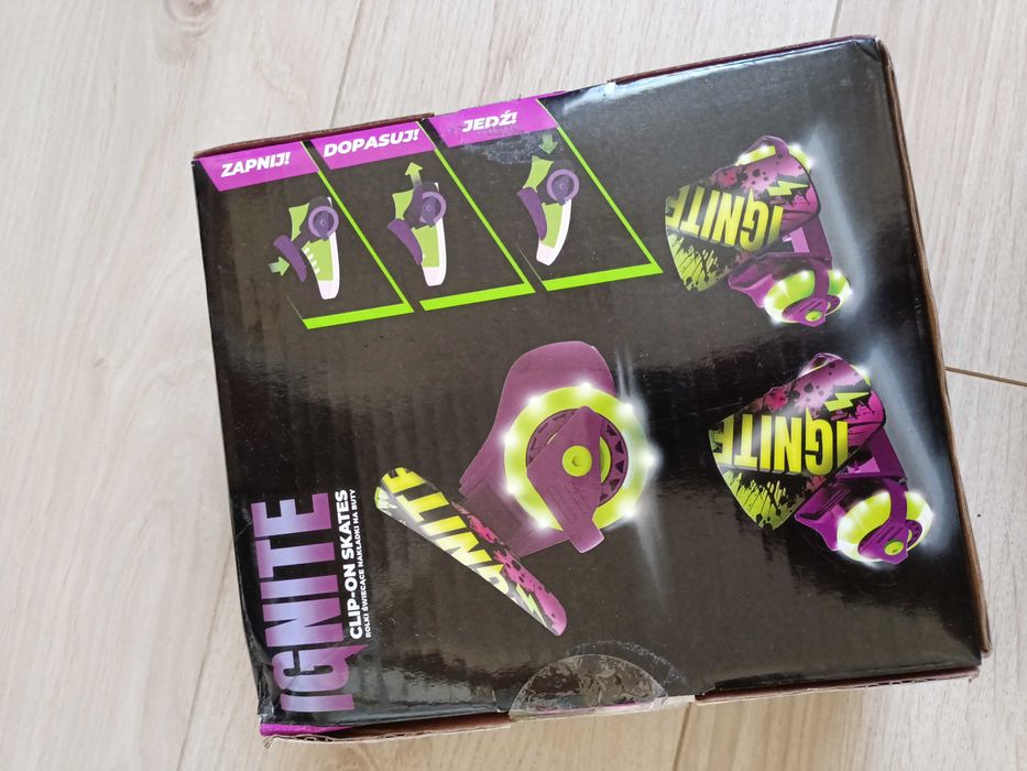 Wrotki IGNITE CLIP-ON Wielokolorowy rolki świecące na butyp